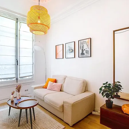 Guestready - Bright & Charming In La Roquette Parijs