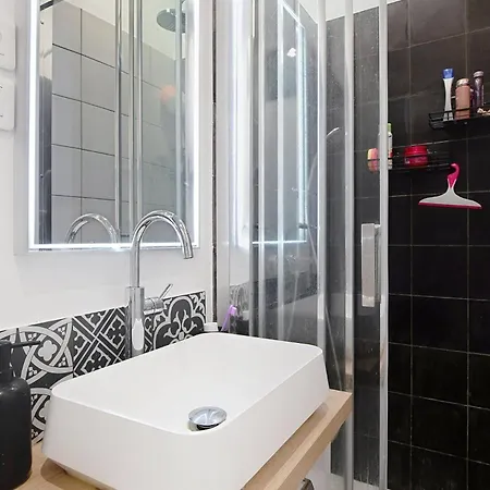 Guestready - Bright & Charming In La Roquette *