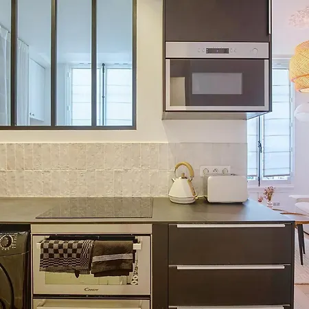 Appartement Guestready - Bright & Charming In La Roquette *